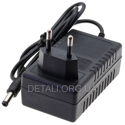 Зарядний пристрій шуруповерта Tekhman TCD-18 Li/TCD-18 Li W