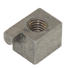 Натяжитель цепи электропилы Rebir KZ сбоку 2