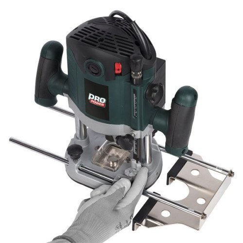 Ручной фрезер Powerplus POWP6050