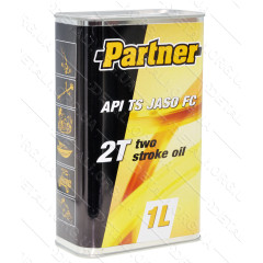 Масло для 2-х тактных двигателей PARTNER 2T 1л, ж/б прямоугольная / полусинтетик