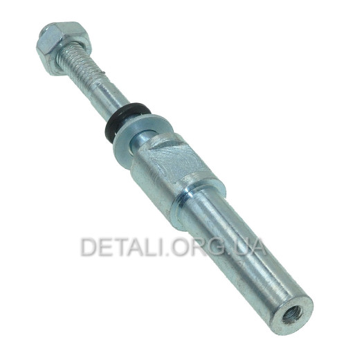 Болт кріплення натяжного ролика мотоблок L117mm 168F (6,5Hp)
