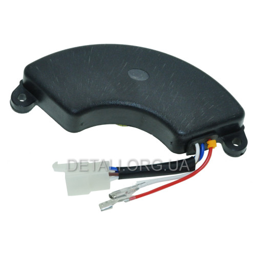 AVR регулятор напряжения генератора 188F 220V (470мкф 250V) 4-6 квт (пластик)