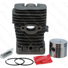 Поршневая бензопилы Partner 350 черная d41,1 2