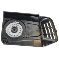 Крышка защиты ведущей звездочки бензопилы FERREX 40V XYZ618 8017810103 2